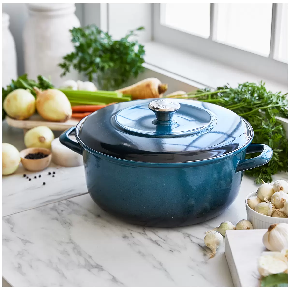 Merton & Storck Enameled Iron Dutch Oven 5L Petrol