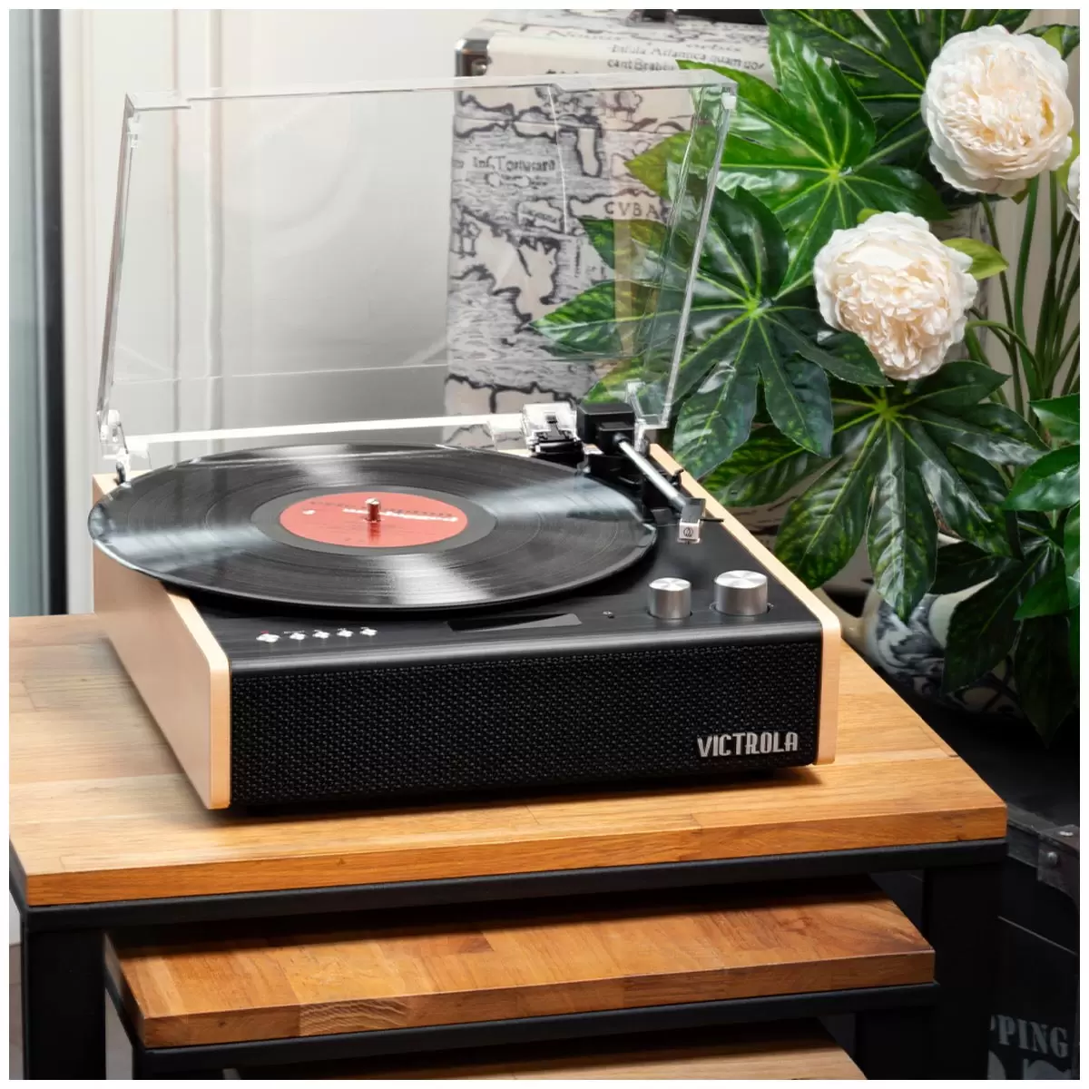 Victrola Eastwood Turntable VTR-72-BAM-INT