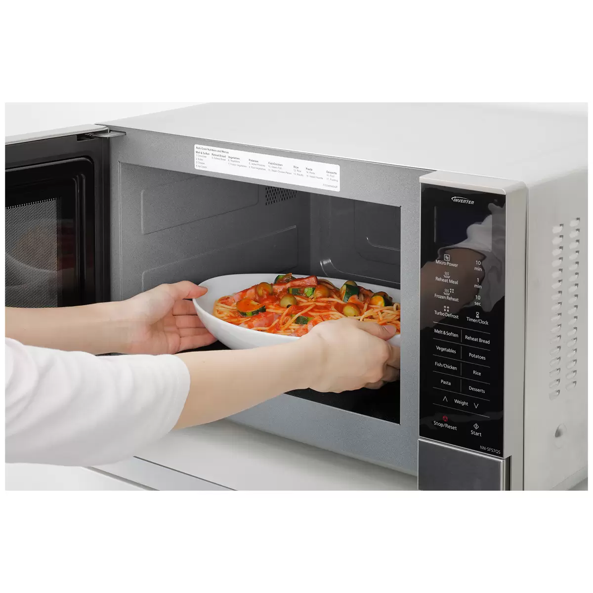 Panasonic 27L Flatbed Microwave Oven 850W NNSF57QSQPQ